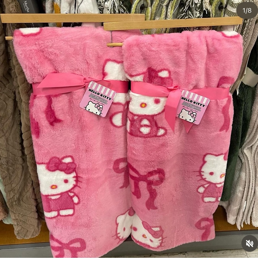 hk bow blanket